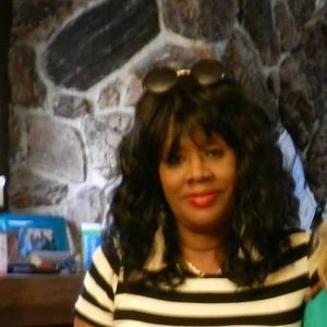 Meet your Posher, Velma